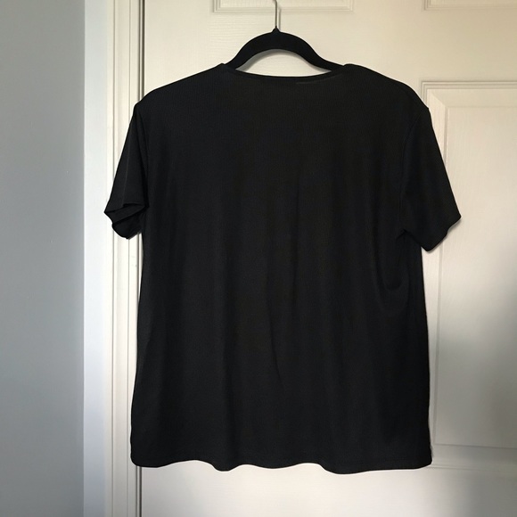 Zara Flowy V Neck - Picture 3 of 3